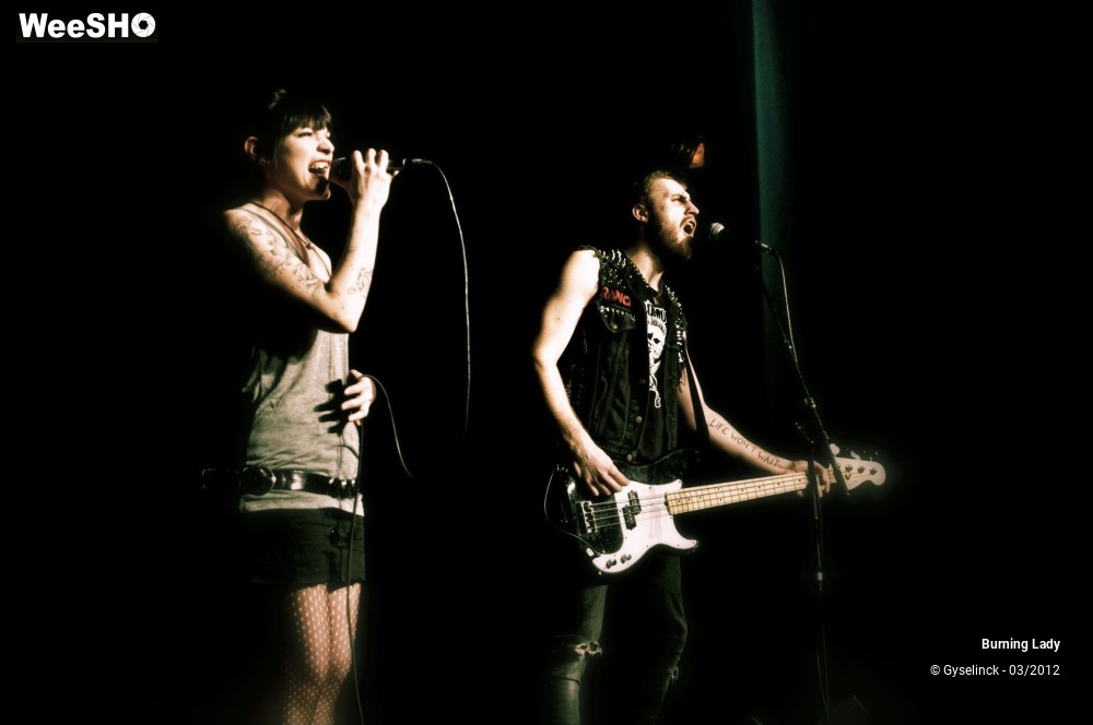 30/46 photos du spectacle Burning Lady