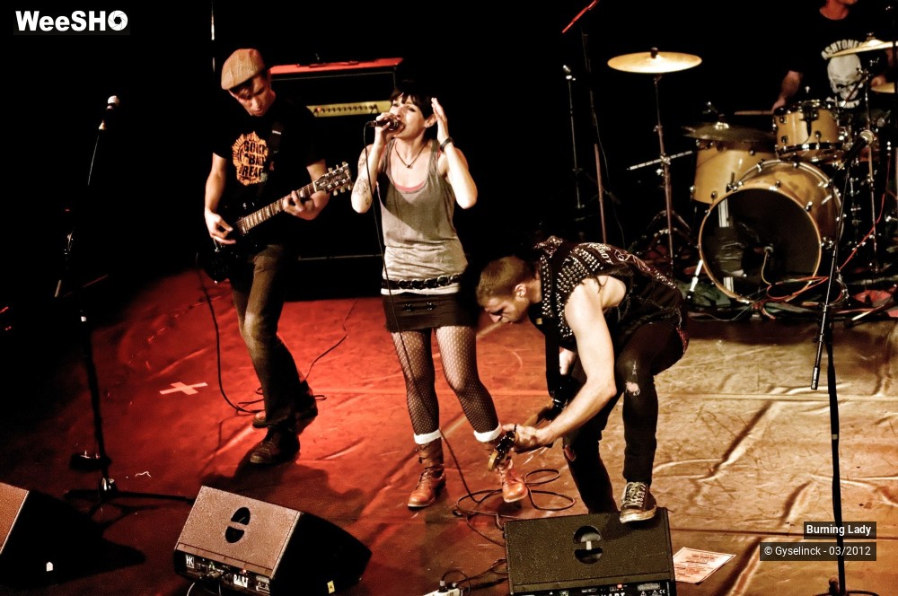 33/46 photos du spectacle Burning Lady