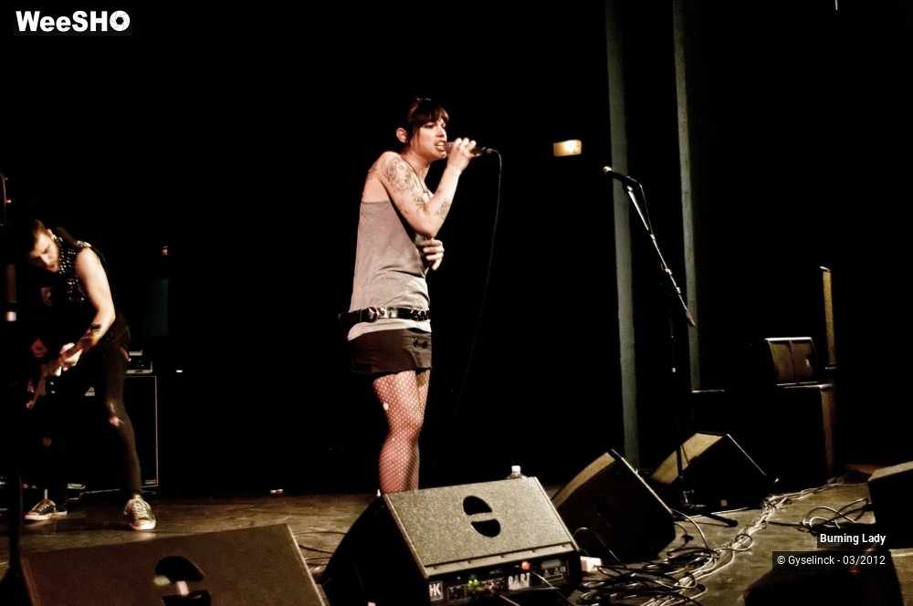 37/46 photos du spectacle Burning Lady
