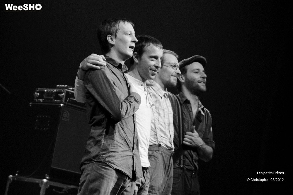 12/30 photos du spectacle Les petits frères