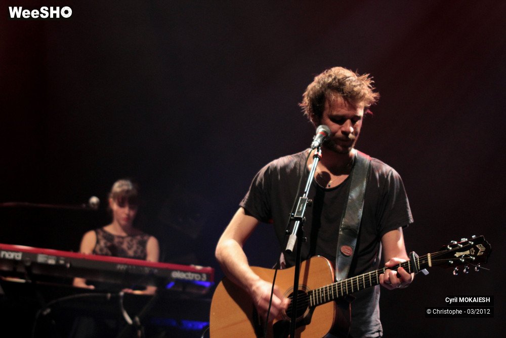 8/39 photos du spectacle Cyril Mokaiesh