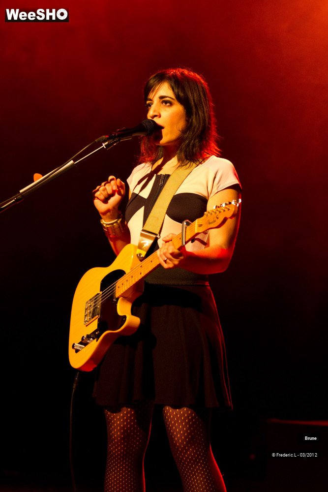 25/42 photos du spectacle Brune