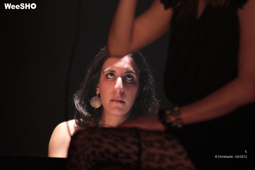 14/42 photos du spectacle L (Raphaële Lannadère)
