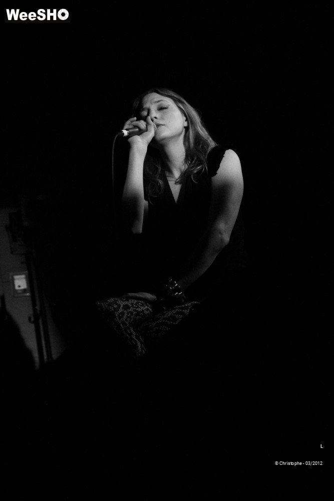 28/42 photos du spectacle L (Raphaële Lannadère)