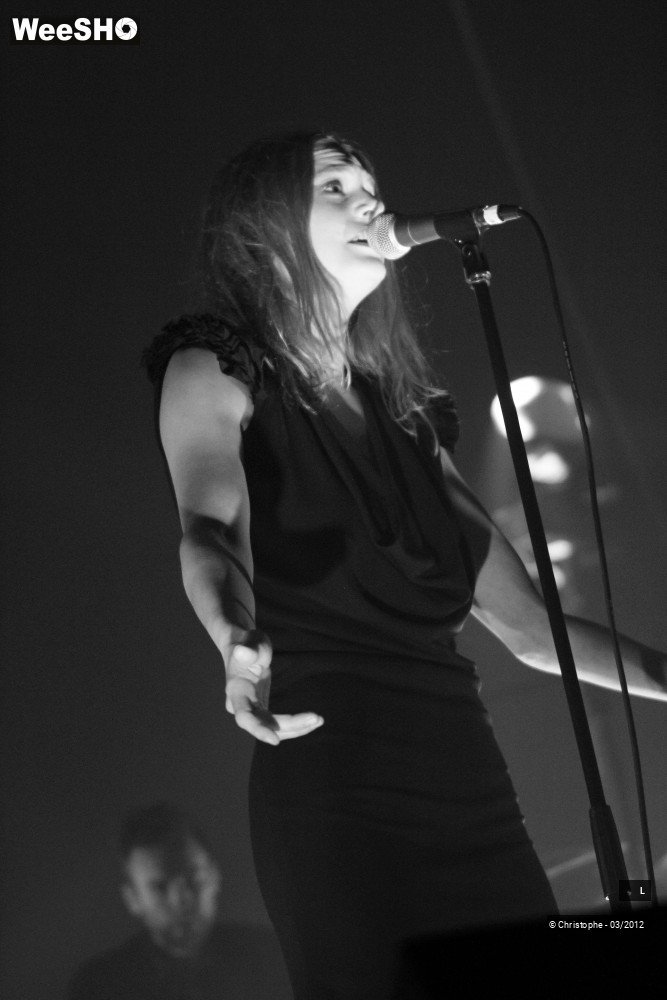 39/42 photos du spectacle L (Raphaële Lannadère)