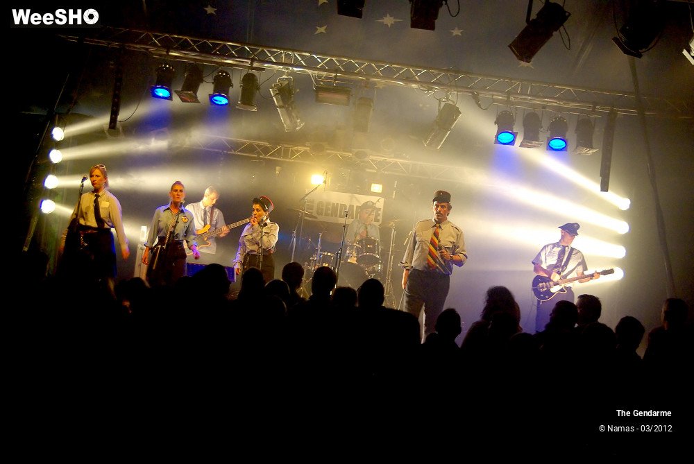 4/37 photos du spectacle The Gendarme