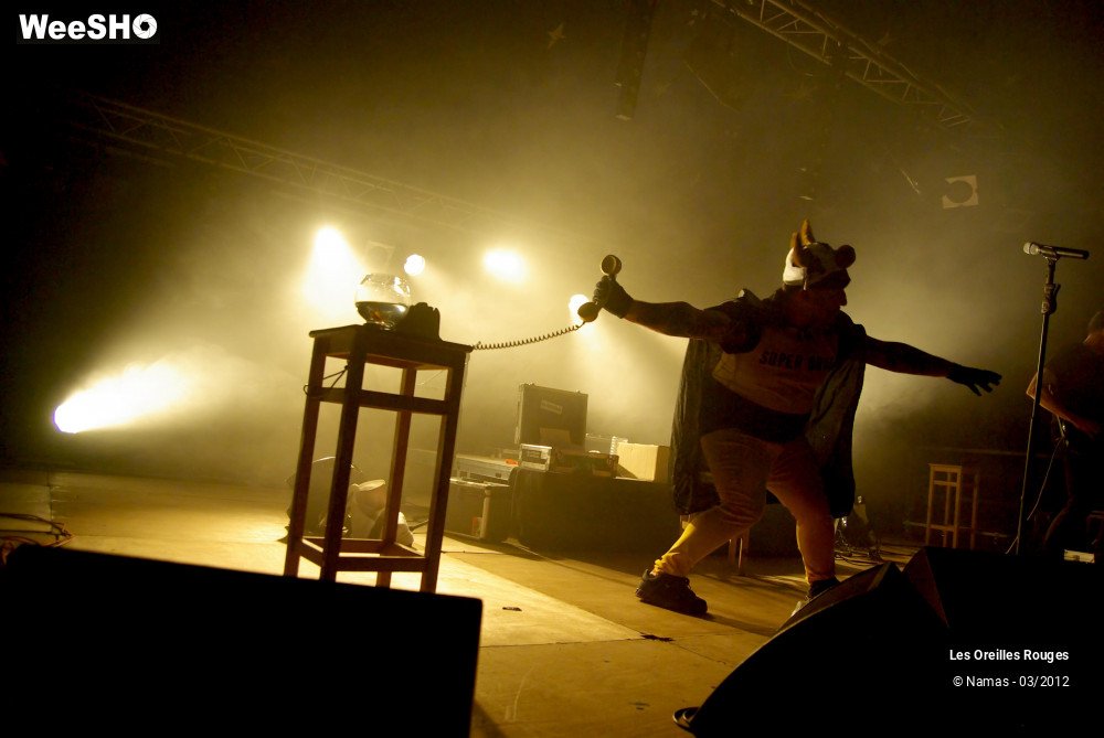 8/26 photos du spectacle Les Oreilles Rouges