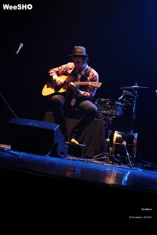 45/50 photos du spectacle The Nino's