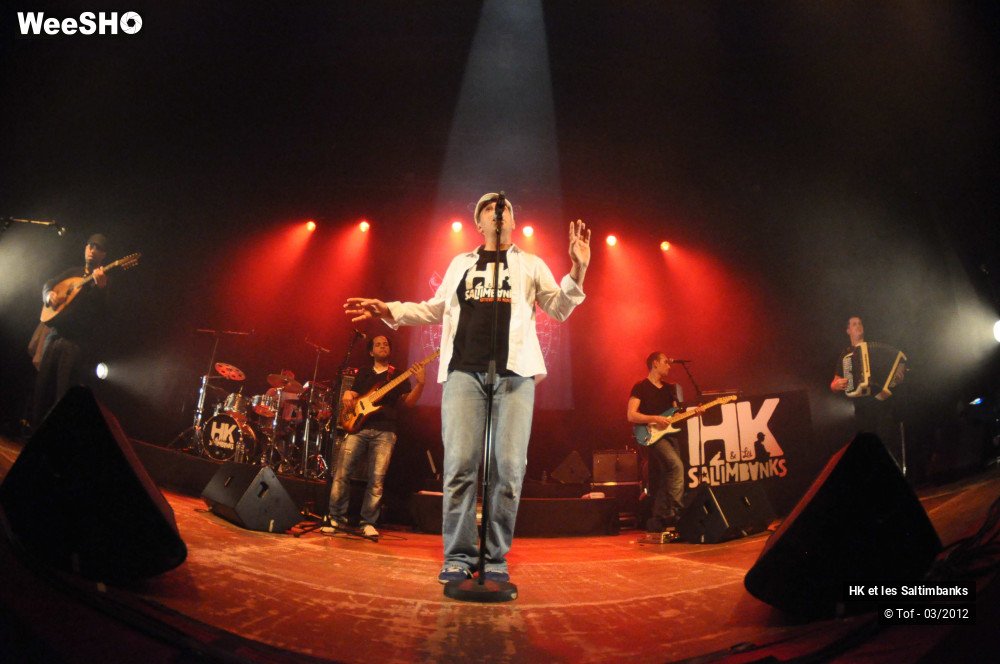 16/50 photos du spectacle HK et les Saltimbanks