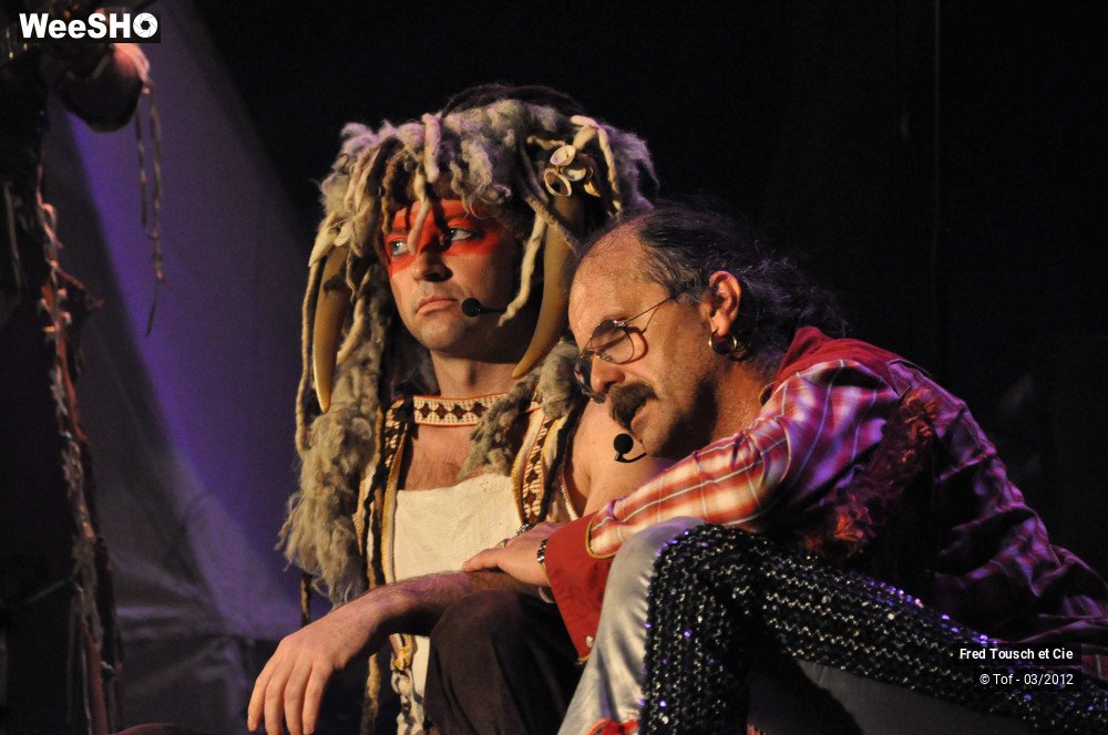 16/50 photos du spectacle Le retour du grand Renard Blanc