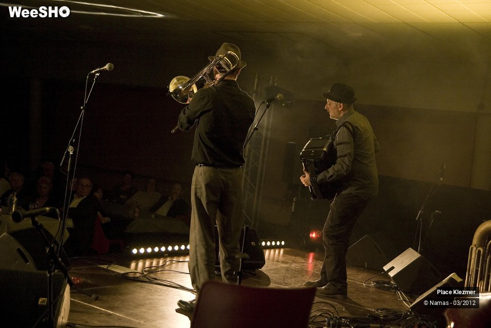 5/28 photos du spectacle Place Klezmer