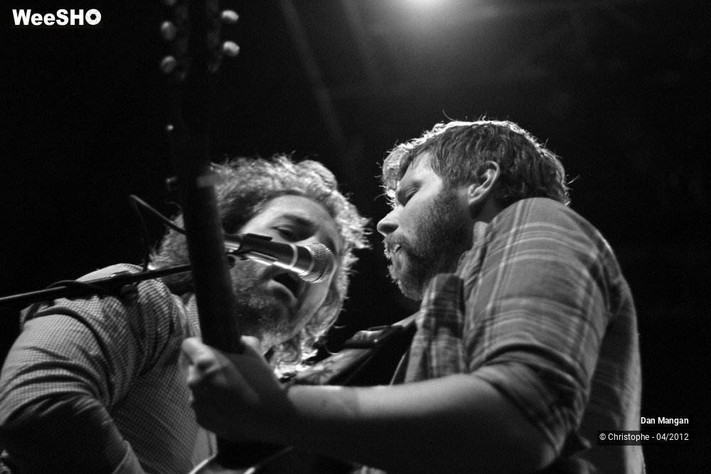 7/32 photos du spectacle Dan Mangan
