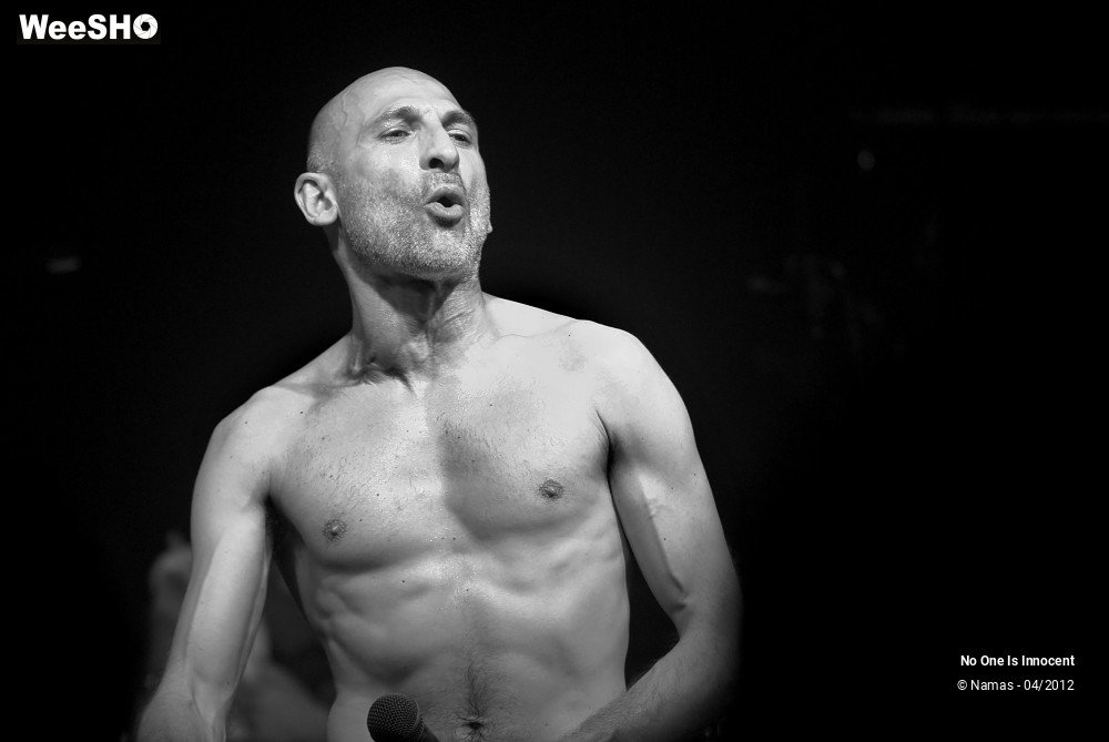 12/33 photos du spectacle No One is Innocent