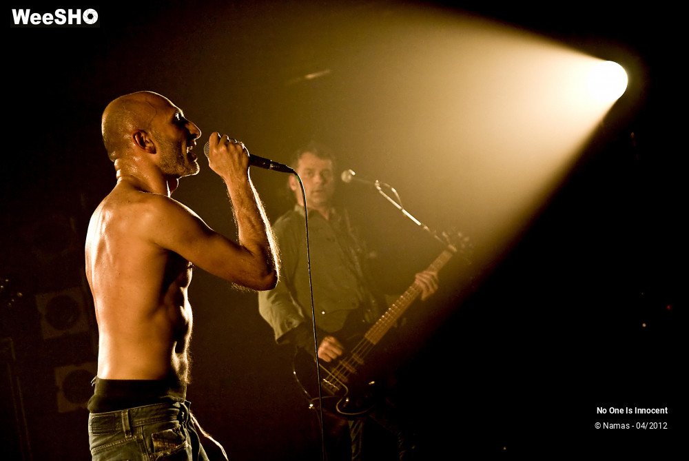 14/33 photos du spectacle No One is Innocent