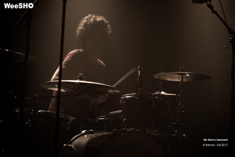 18/33 photos du spectacle No One is Innocent