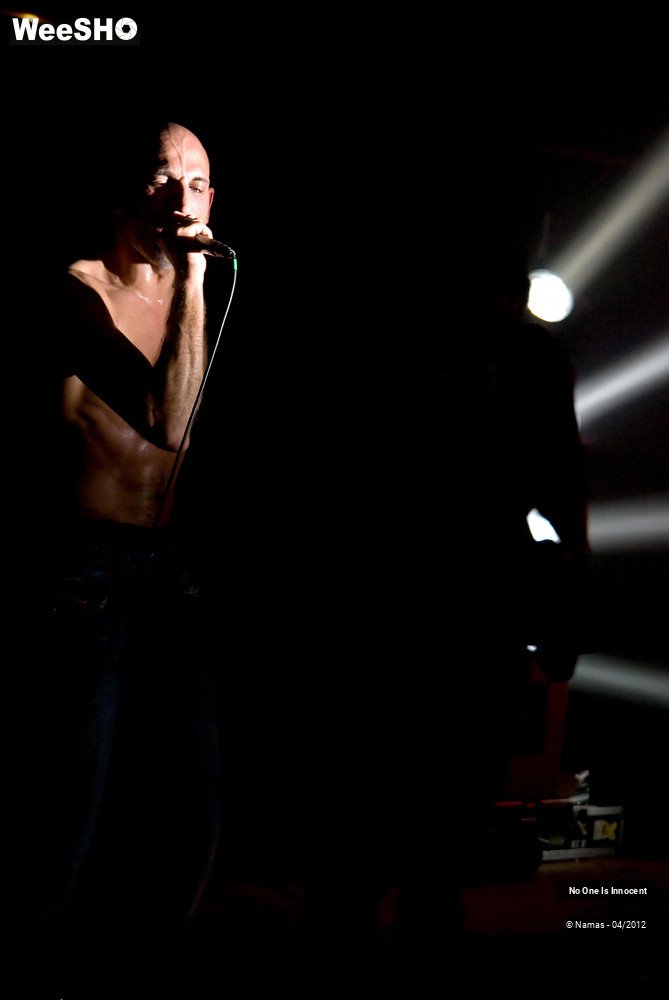 32/33 photos du spectacle No One is Innocent