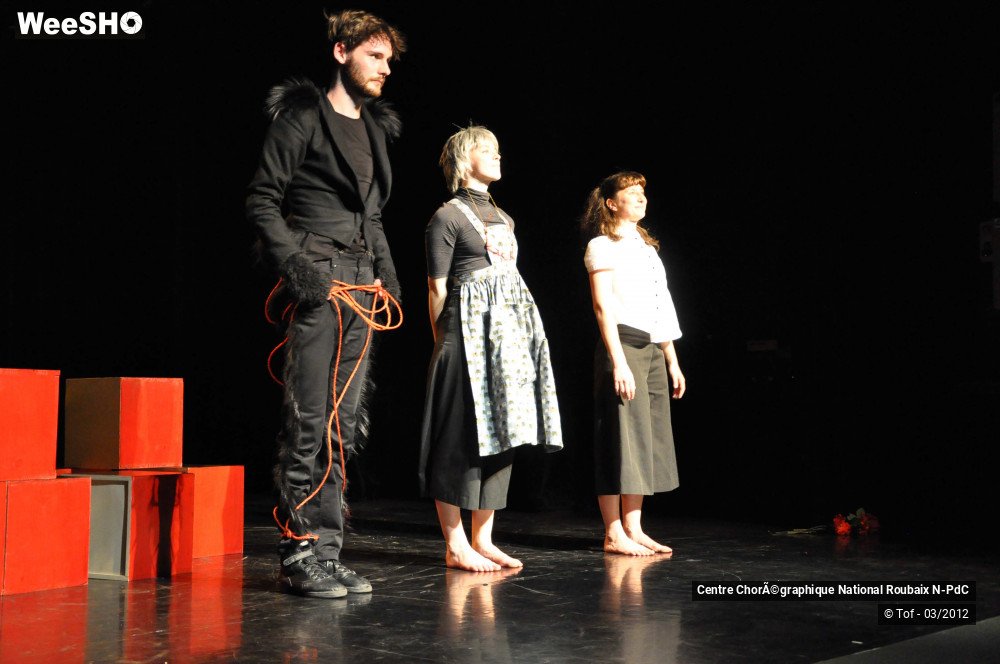 7/33 photos du spectacle Lou(p), y es-tu ?