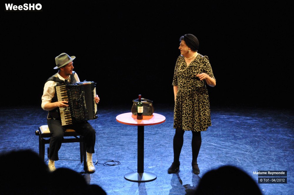 2/27 photos du spectacle Madame Raymonde