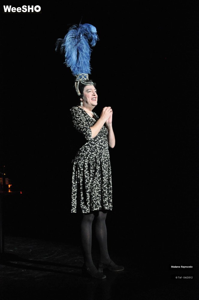 17/27 photos du spectacle Madame Raymonde