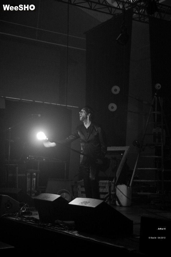 2/14 photos du spectacle Arthur H