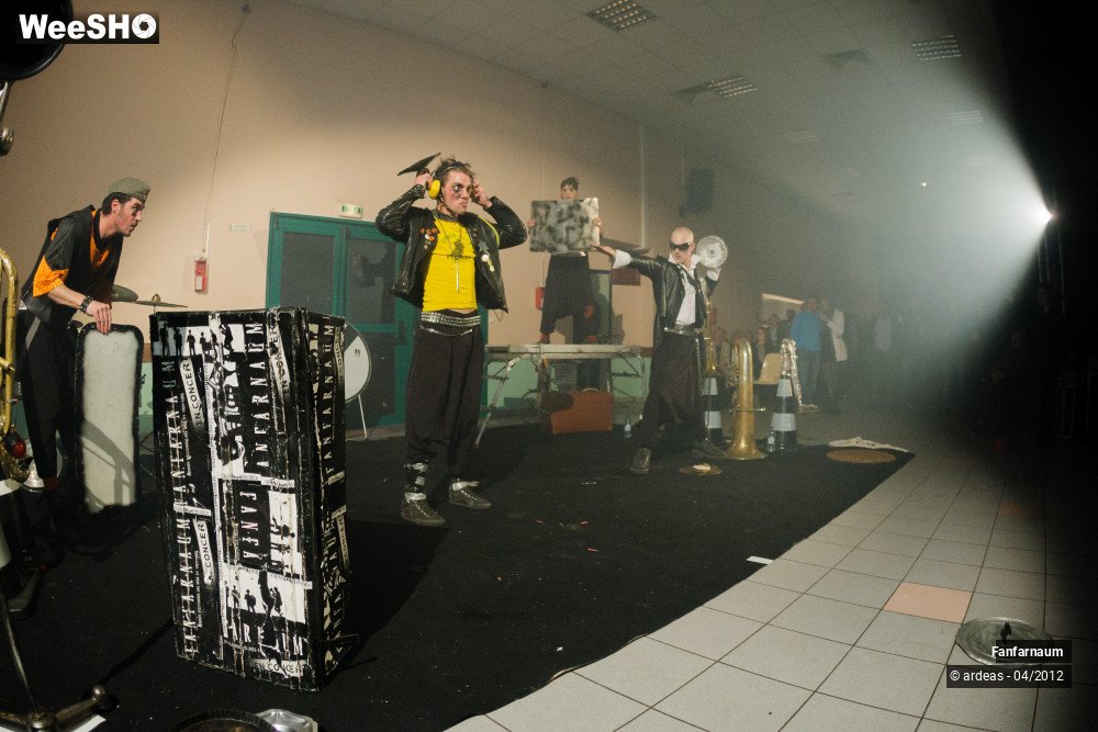 1/29 photos du spectacle Fanfarnaum