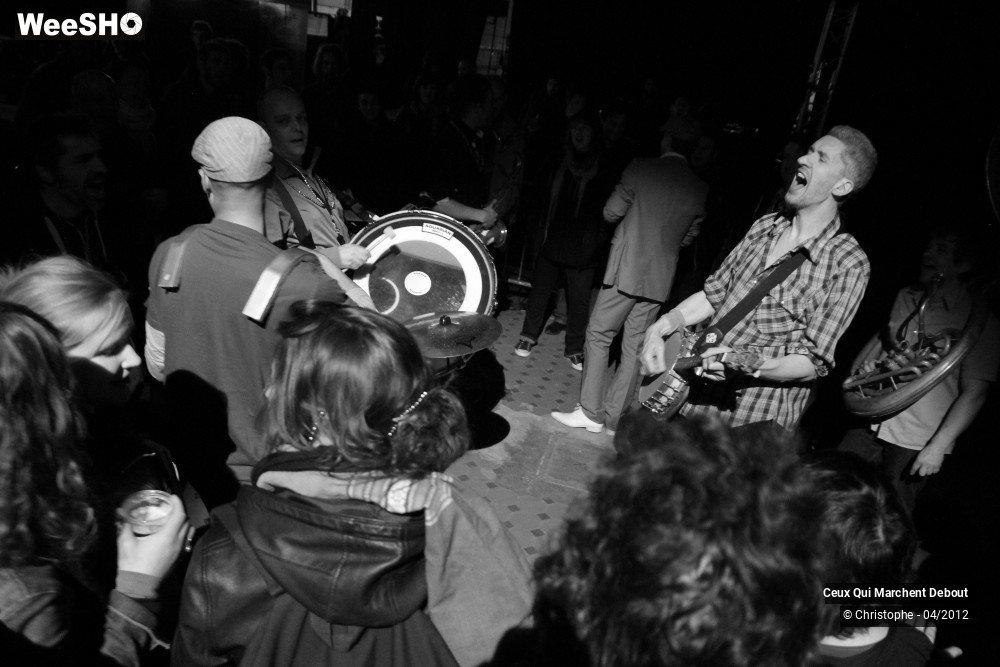 9/49 photos du spectacle Ceux Qui Marchent Debout