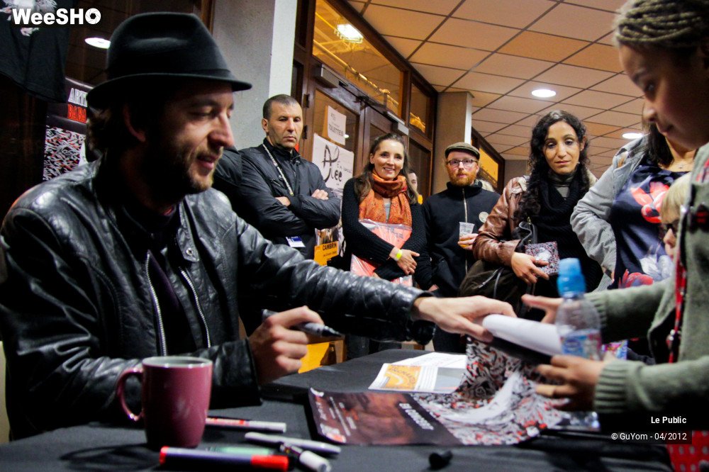20/23 photos du spectacle Arthur H Ambiance