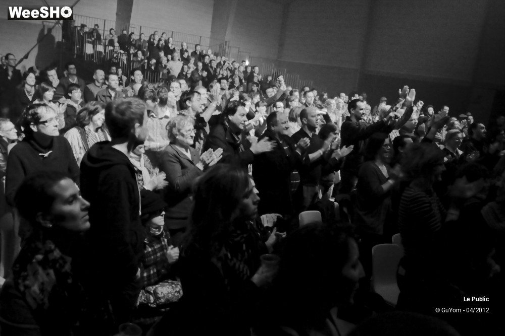 22/23 photos du spectacle Arthur H Ambiance