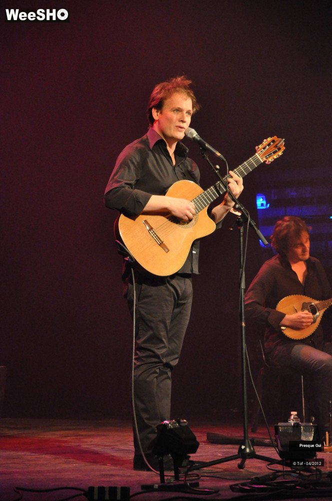 14/22 photos du spectacle Presque Oui