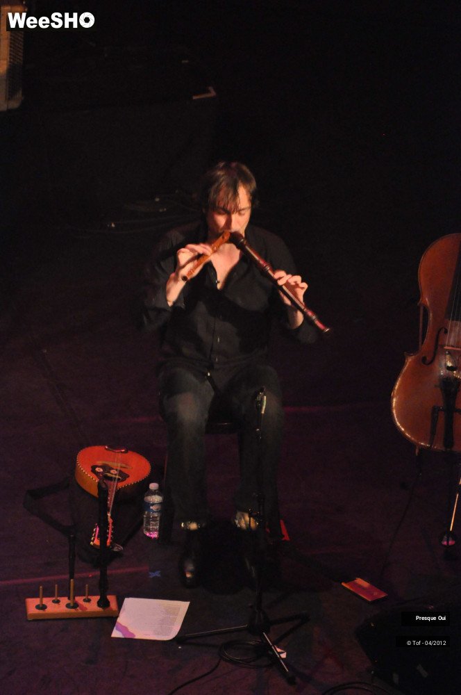 19/22 photos du spectacle Presque Oui