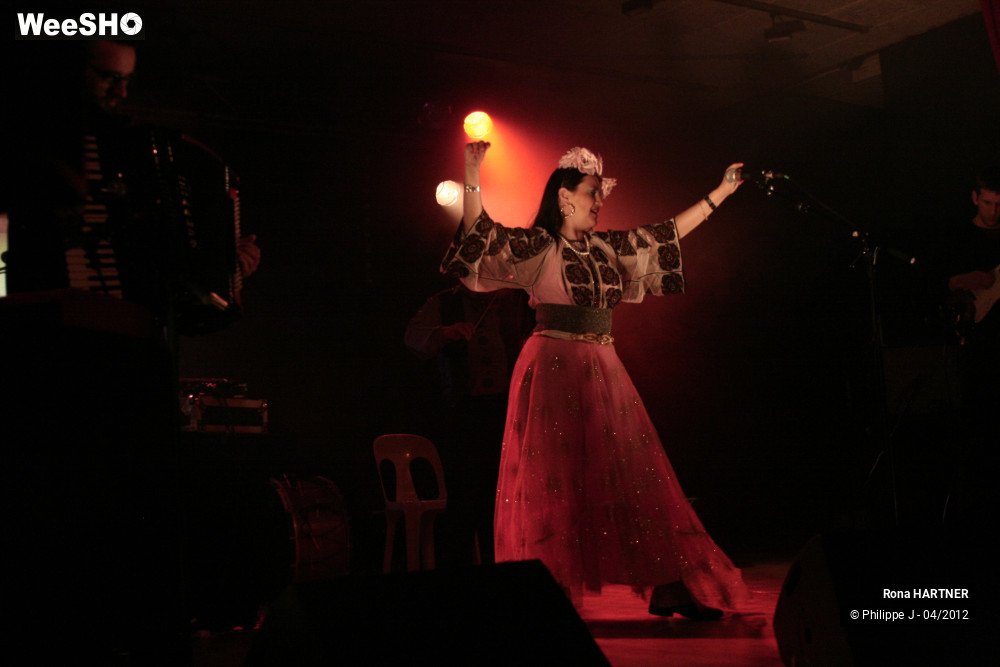 4/22 photos du spectacle Rona Hartner