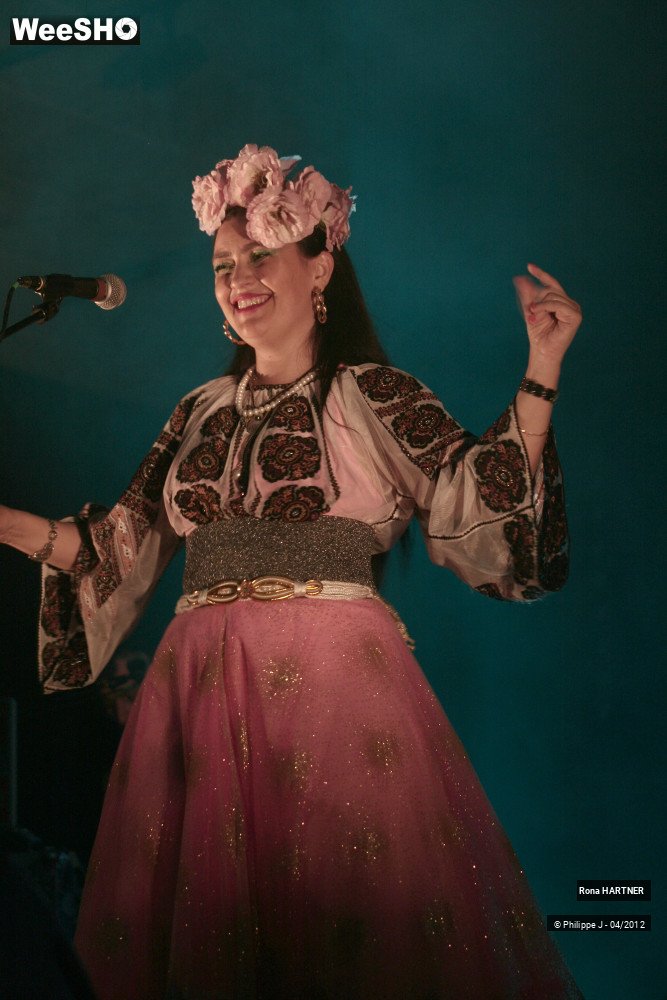 19/22 photos du spectacle Rona Hartner