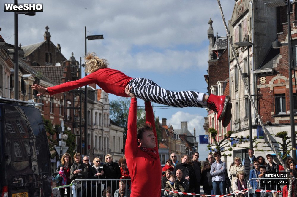 15/42 photos du spectacle Tumble Circus