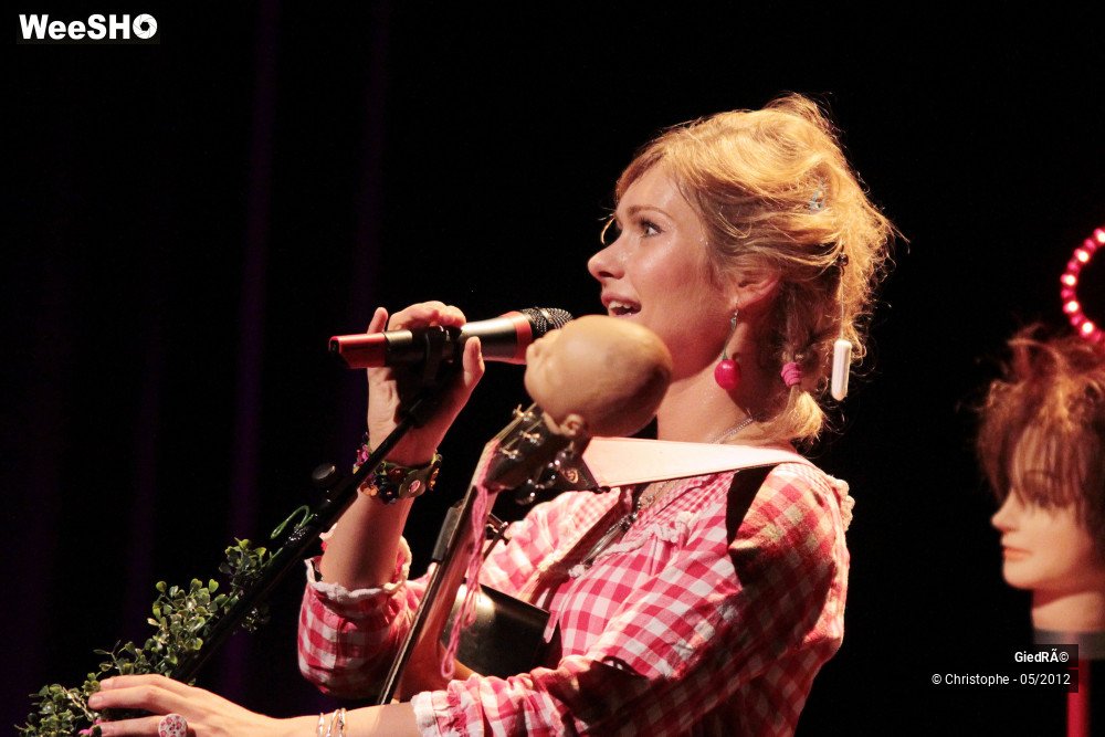 32/47 photos du spectacle Giedré