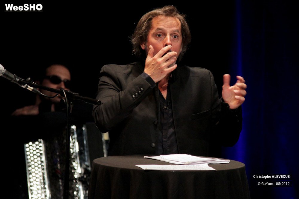 5/40 photos du spectacle Christophe ALEVEQUE