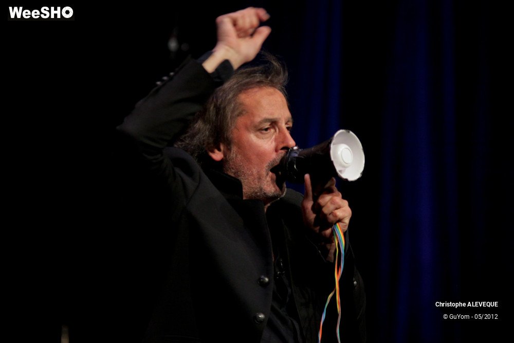 6/40 photos du spectacle Christophe ALEVEQUE