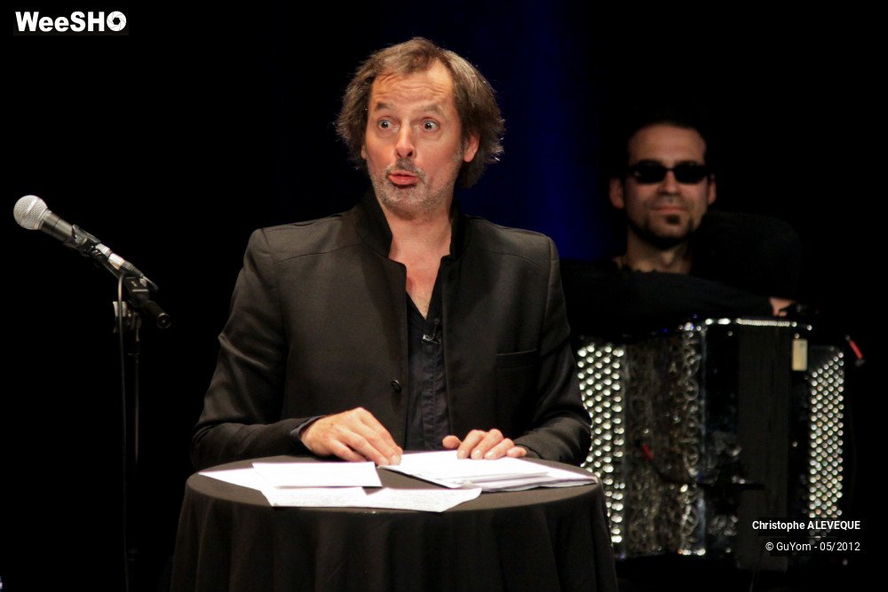 7/40 photos du spectacle Christophe ALEVEQUE