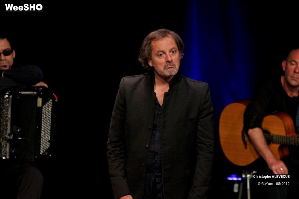 8/40 photos du spectacle Christophe ALEVEQUE