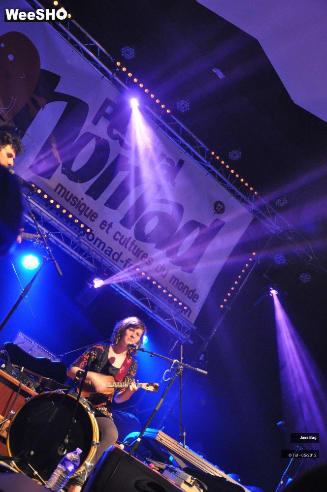 24/37 photos du spectacle June Bug