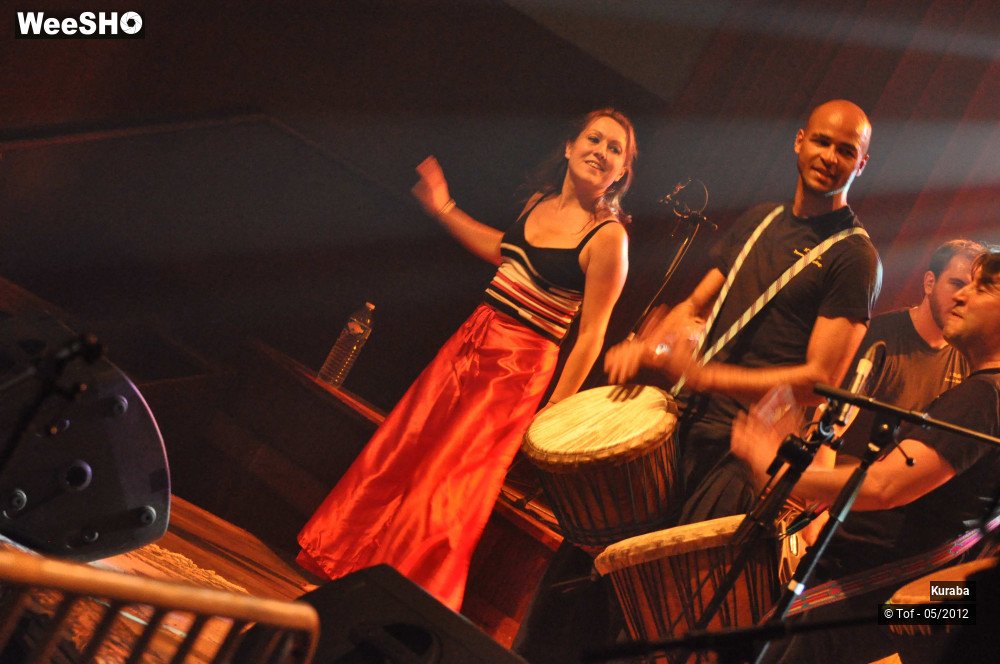 13/37 photos du spectacle Kuraba Percussions