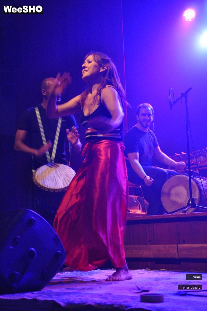 22/37 photos du spectacle Kuraba Percussions