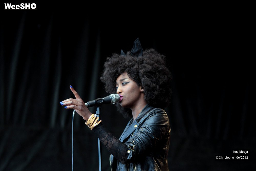 10/50 photos du spectacle Inna Modja