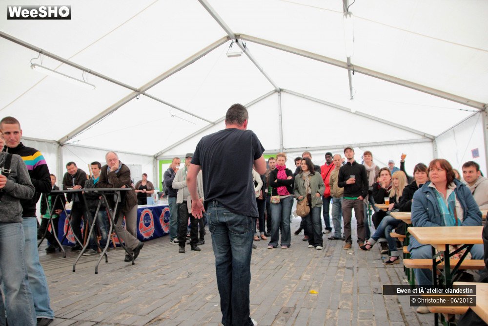 6/40 photos du spectacle Ewen et l'atelier clandestin