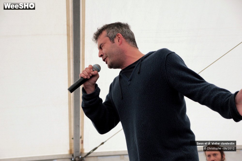7/40 photos du spectacle Ewen et l'atelier clandestin