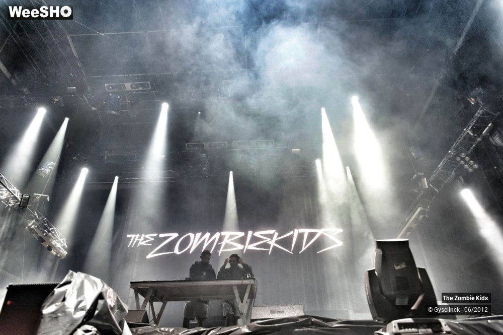 22/22 photos du spectacle The Zombie Kids