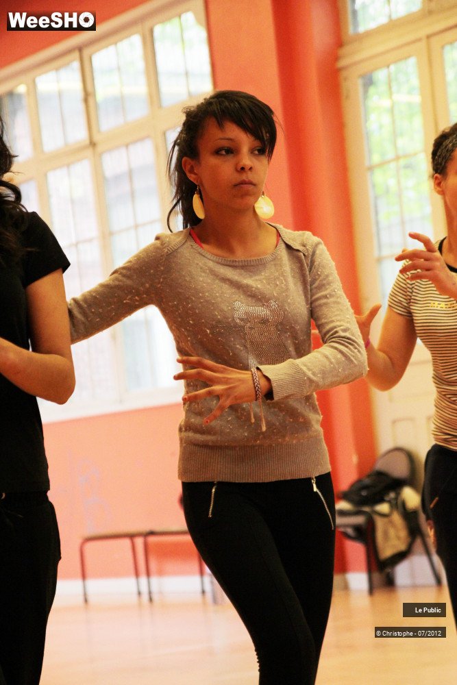 32/50 photos du spectacle stage de danse - call 911