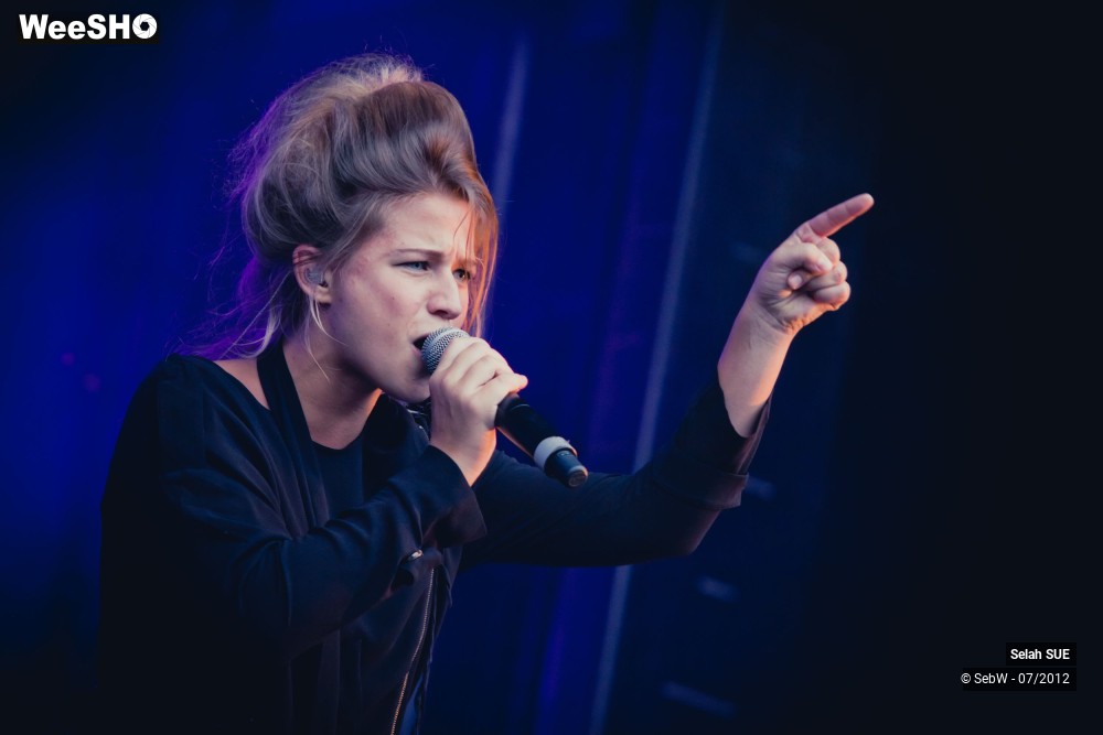 27/38 photos du spectacle Selah Sue
