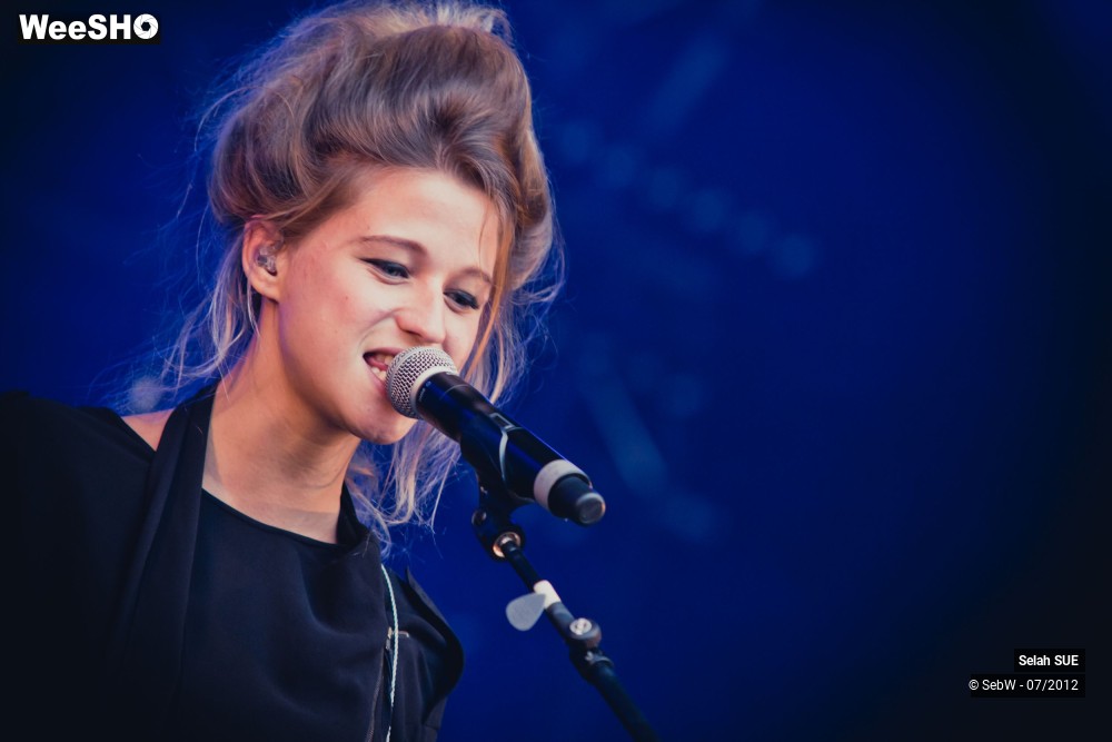 37/38 photos du spectacle Selah Sue