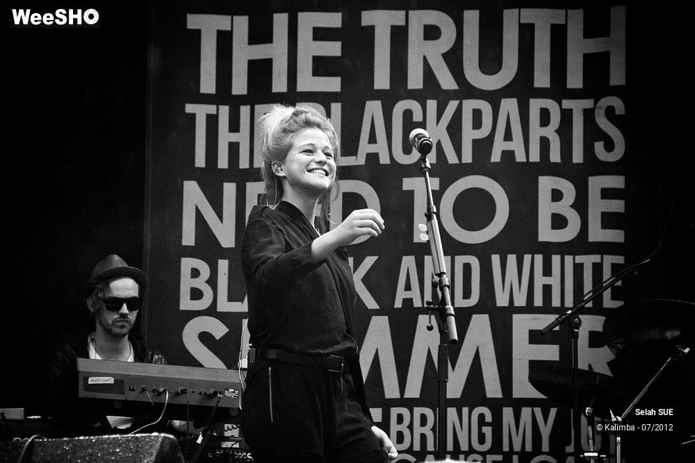 17/27 photos du spectacle Selah Sue