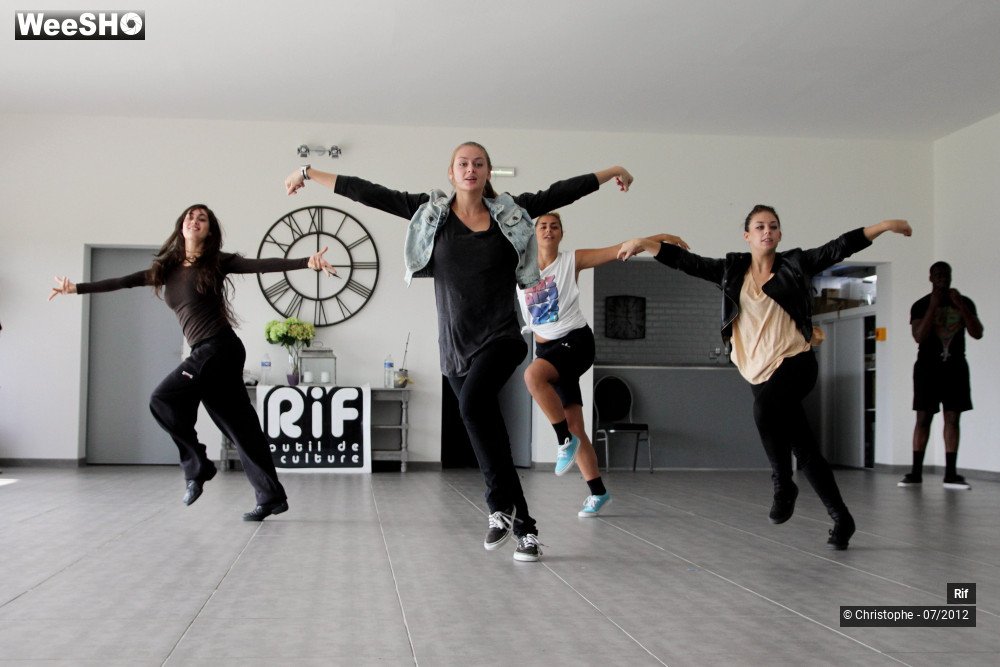 21/50 photos du spectacle Roots & Routes Summerschool 2